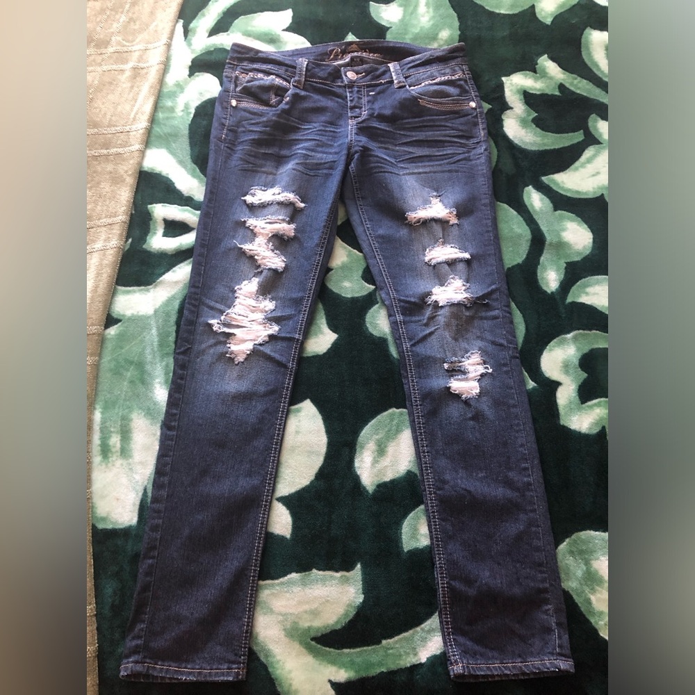 Women’s Sexy Distressed Dark Wash Skinny Jeans
